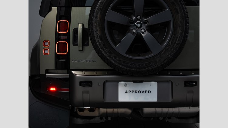 2025 認定中古車 Land Rover Defender 110 パンゲアグリーン D350 ディーゼルマイルドハイブリッド X-Dynamic HSE D350 エアサスペンション