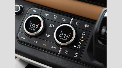 Defender 110 13