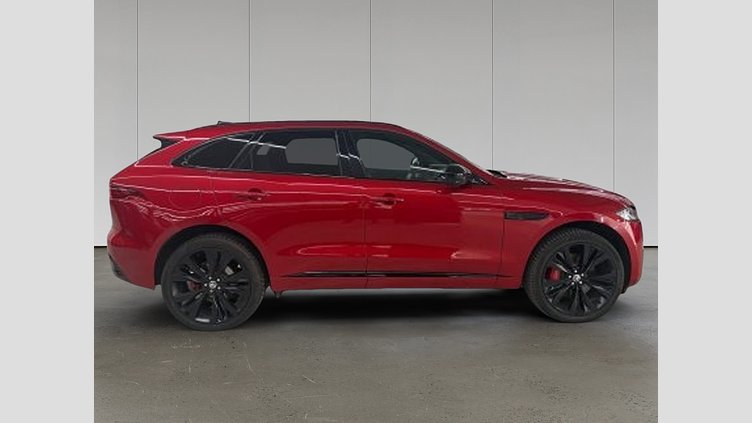 2024 Approved Jaguar F-Pace Firenze Red 3.0 litre i6D​ R-DYNAMIC 3.0D 300PS