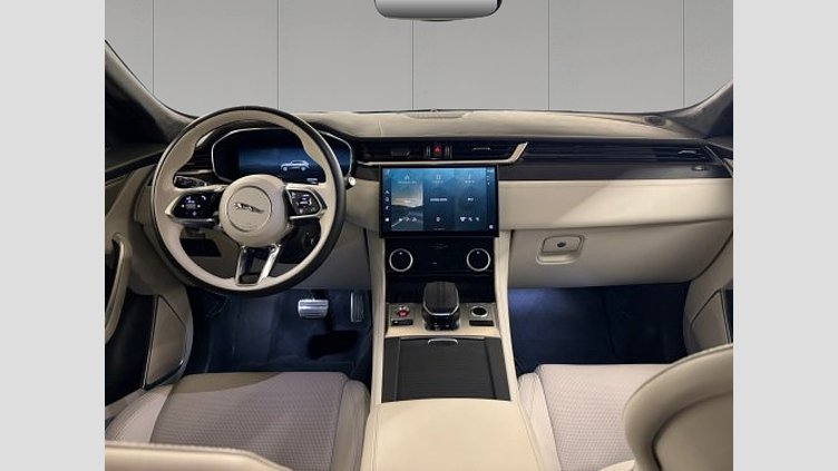 2024 Approved Jaguar F-Pace Firenze Red 3.0 litre i6D​ R-DYNAMIC 3.0D 300PS