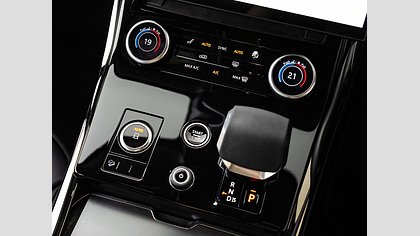 Range Rover Sport 40