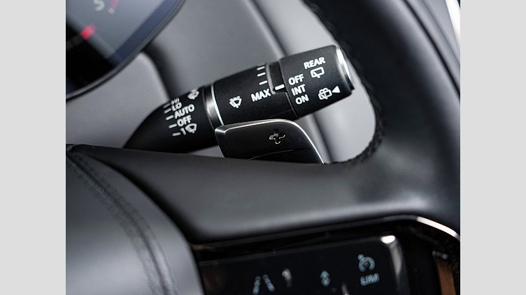 2023 認定中古車 Land Rover Range Rover Sport Fuji White 3.0 litre i6D​ ダイナミックSE D350