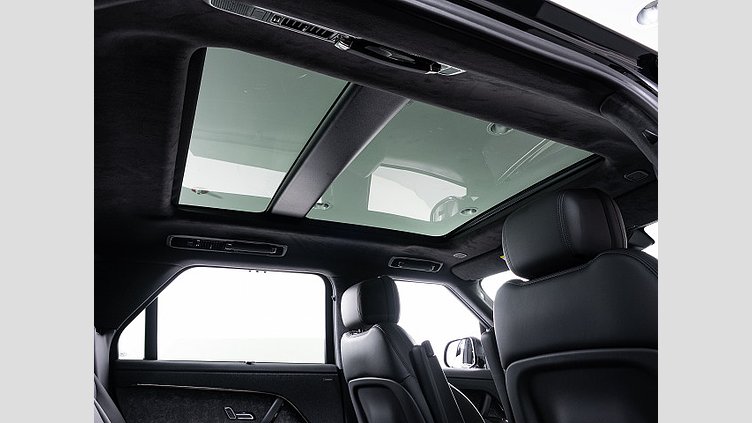 2023 認定中古車 Land Rover Range Rover Sport サントリーニブラック 3.0リッター6気筒400PSターボチャージドガソリンMHEV（オートマチック） FIRST EDITION