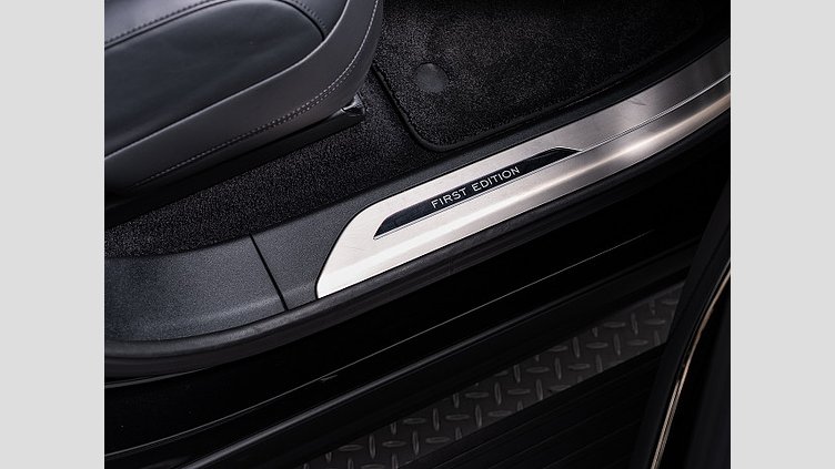 2023 認定中古車 Land Rover Range Rover Sport サントリーニブラック 3.0リッター6気筒400PSターボチャージドガソリンMHEV（オートマチック） FIRST EDITION