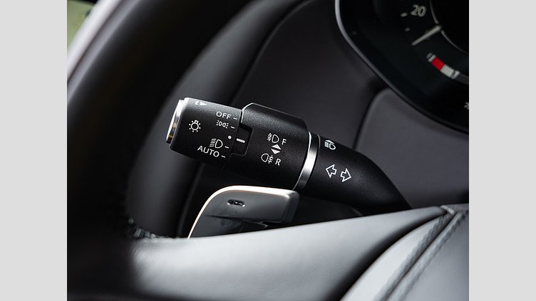 2023 認定中古車 Land Rover Range Rover Sport サントリーニブラック 3.0リッター6気筒400PSターボチャージドガソリンMHEV（オートマチック） FIRST EDITION