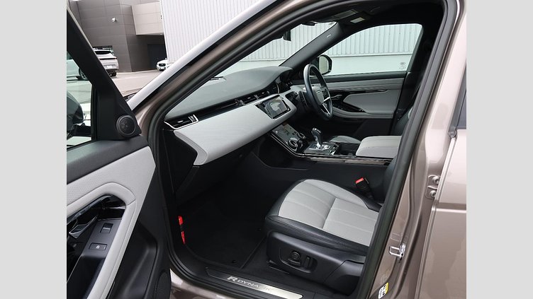 2023 認定中古車 Land Rover Range Rover Evoque ランタオブロンズ D200 AWD（オートマチック）MHEV R-DYNAMIC S