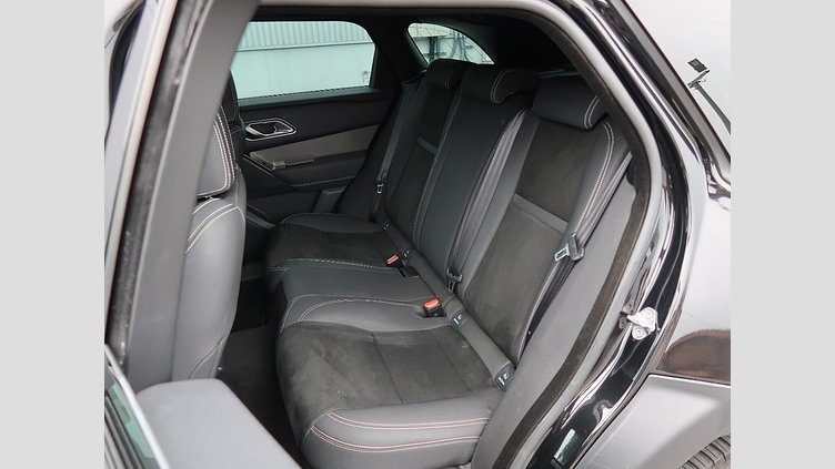 2021 認定中古車 Land Rover Range Rover Velar サントリーニブラック D200 AWD（オートマチック） MHEV ベースグレード