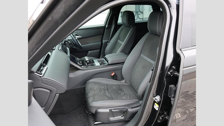 2021 認定中古車 Land Rover Range Rover Velar サントリーニブラック D200 AWD（オートマチック） MHEV ベースグレード