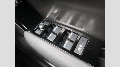 Range Rover Velar 73