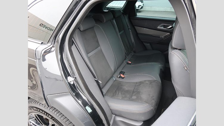 2021 認定中古車 Land Rover Range Rover Velar サントリーニブラック D200 AWD（オートマチック） MHEV ベースグレード
