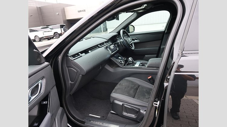 2021 認定中古車 Land Rover Range Rover Velar サントリーニブラック D200 AWD（オートマチック） MHEV ベースグレード
