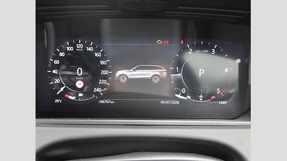 Range Rover Velar 45
