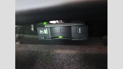 Range Rover Velar 11