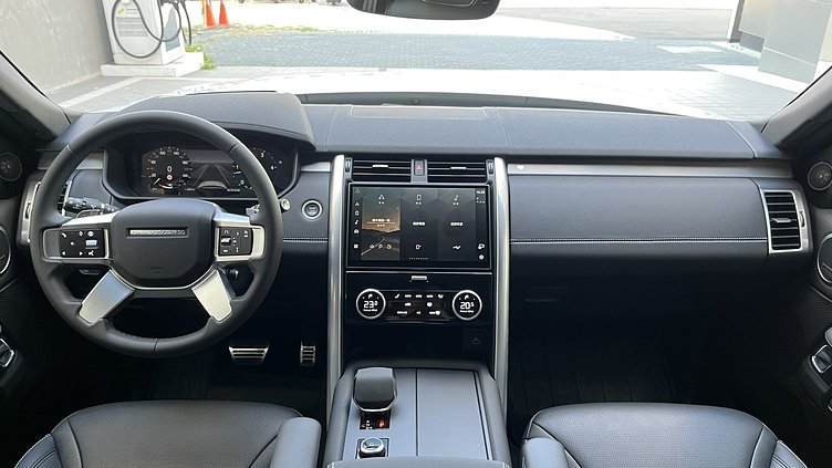 2025 認證中古車 Land Rover Discovery Fuji White 富士山白 D250 柴油輕油電混合 Dynamic SE