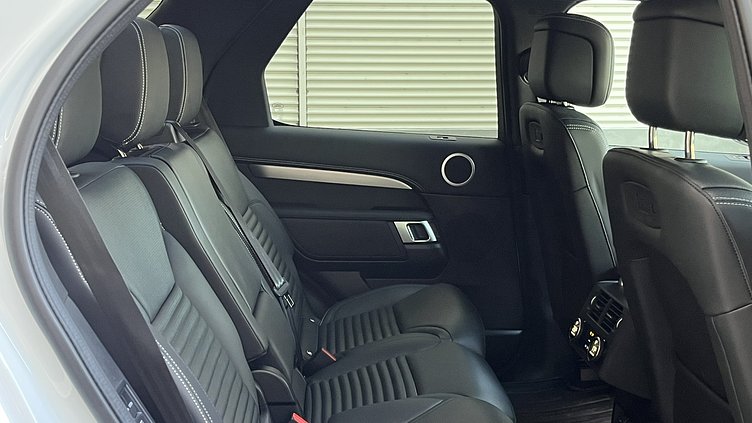 2025 認證中古車 Land Rover Discovery Fuji White 富士山白 D250 柴油輕油電混合 Dynamic SE