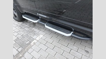 Defender 110 2