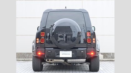 Defender 110 12