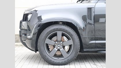 Defender 110 13