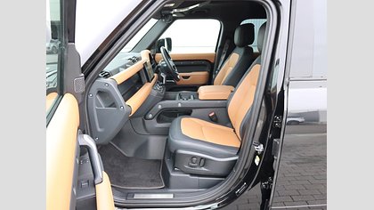 Defender 110 16