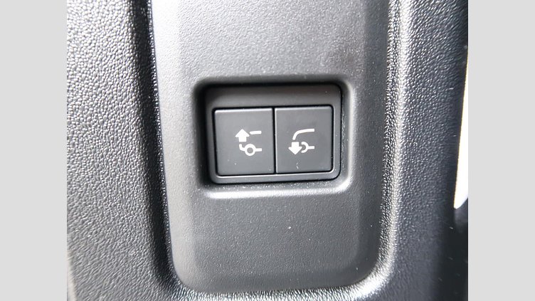 2023 認定中古車 Land Rover Defender 110 サントリーニブラック D300 AWD（AT） X-DYNAMIC HSE
