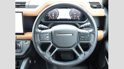 Defender 110 49
