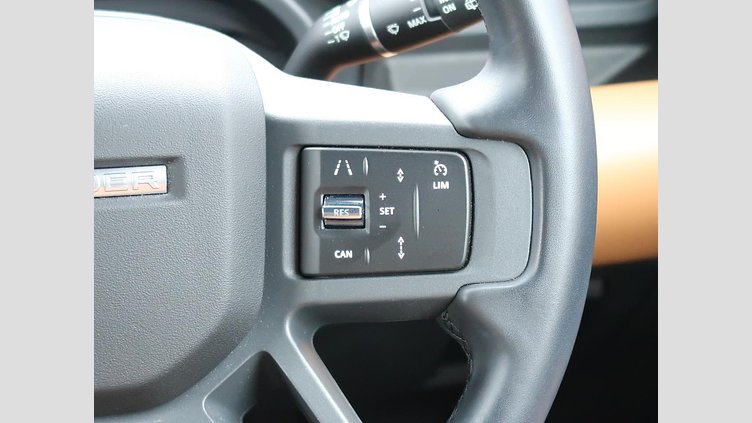 2023 認定中古車 Land Rover Defender 110 サントリーニブラック D300 AWD（AT） X-DYNAMIC HSE
