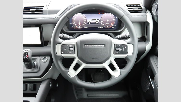 2023 認定中古車 Land Rover Defender 110 ゴンドワナストーン D300 AWD（AT） S