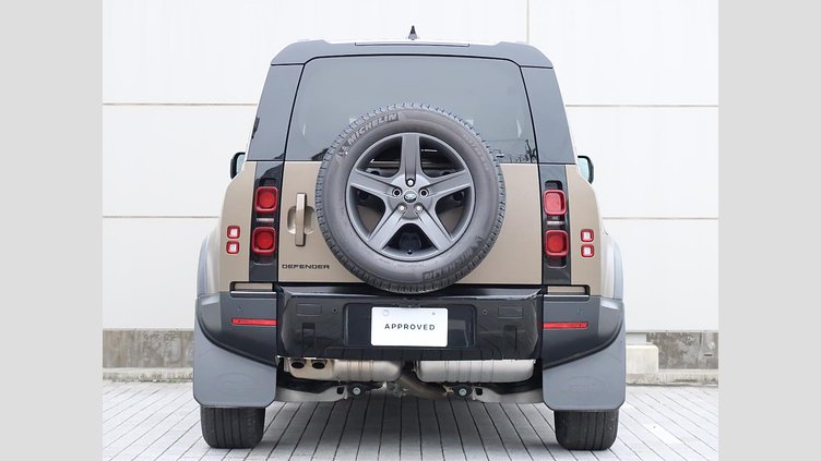 2023 認定中古車 Land Rover Defender 110 ゴンドワナストーン D300 AWD（AT） S
