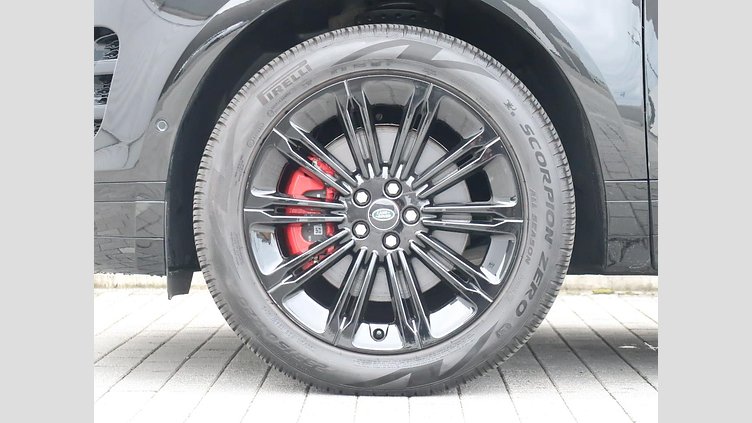 2024 認定中古車 Land Rover Range Rover Evoque サントリーニブラック D200マイルドハイブリッド（ディーゼル） スタンダードホイールベース DYNAMIC SE