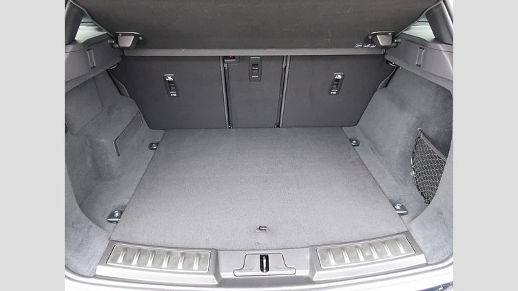 2021 認定中古車 Land Rover Range Rover Evoque ユーロンホワイト D200 AWD（オートマチック）MHEV R-DYNAMIC S
