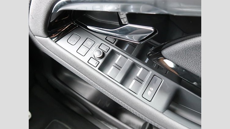 2021 認定中古車 Land Rover Range Rover Evoque ユーロンホワイト D200 AWD（オートマチック）MHEV R-DYNAMIC S