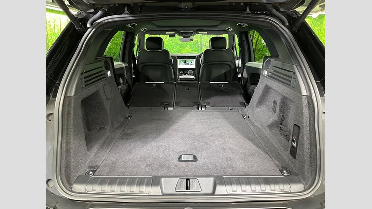 2023 認定中古車 Land Rover Range Rover Sport サントリーニブラック 3.0リッター6気筒300PSターボチャージドディーゼルMHEV（オートマチック） DYNAMIC SE