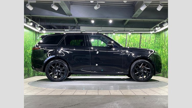 2023 認定中古車 Land Rover Range Rover Sport サントリーニブラック 3.0リッター6気筒300PSターボチャージドディーゼルMHEV（オートマチック） DYNAMIC SE