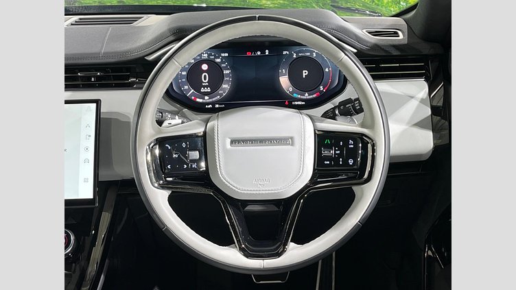 2023 認定中古車 Land Rover Range Rover Sport サントリーニブラック 3.0リッター6気筒300PSターボチャージドディーゼルMHEV（オートマチック） DYNAMIC SE