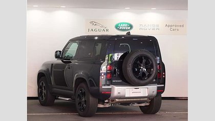 Defender 90 3