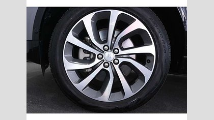 Discovery Sport 8