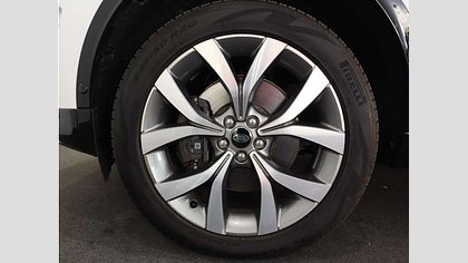 Discovery Sport 8