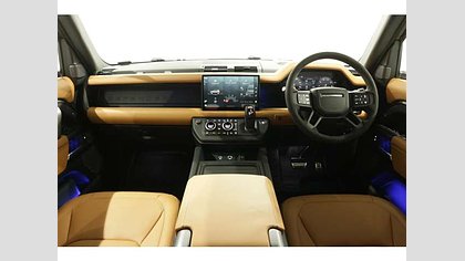Defender 110 3