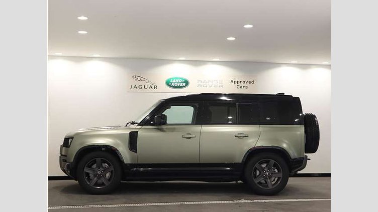 2023 認定中古車 Land Rover Defender 110 パンゲアグリーン D300 AWD（AT） X-DYNAMIC SE