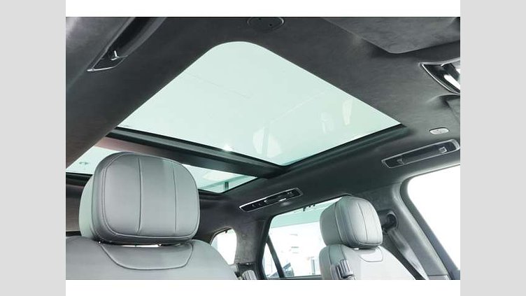 2024 認定中古車 Land Rover Range Rover Sport オストゥーニパールホワイト P550eプラグインハイブリッド（ガソリン） スタンダードホイールベース Autobiography