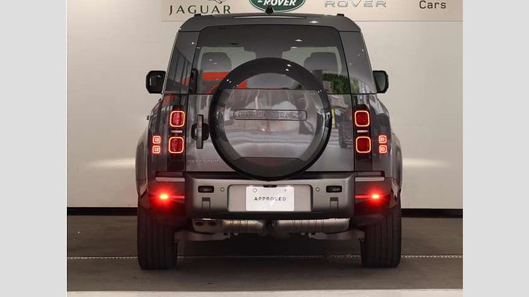 2024 認定中古車 Land Rover Defender 130 カルパチアングレイ D300 AWD（AT） OUTBOUND