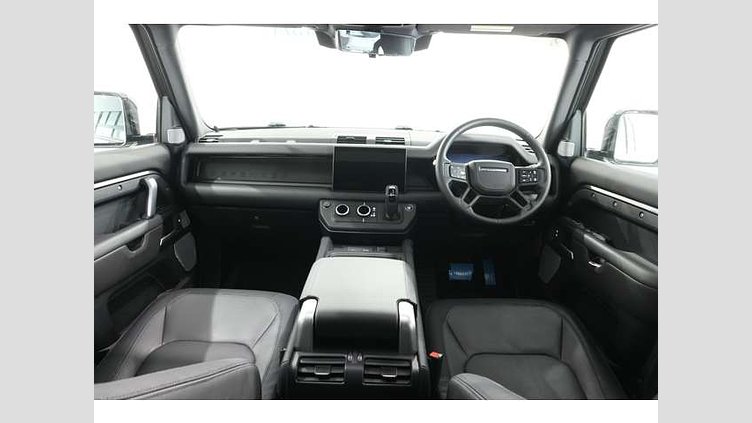 2024 認定中古車 Land Rover Defender 130 カルパチアングレイ D300 AWD（AT） OUTBOUND