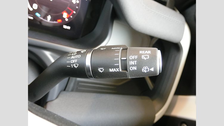 2023 認定中古車 Land Rover Defender 110 フジホワイト D300 AWD（AT） S