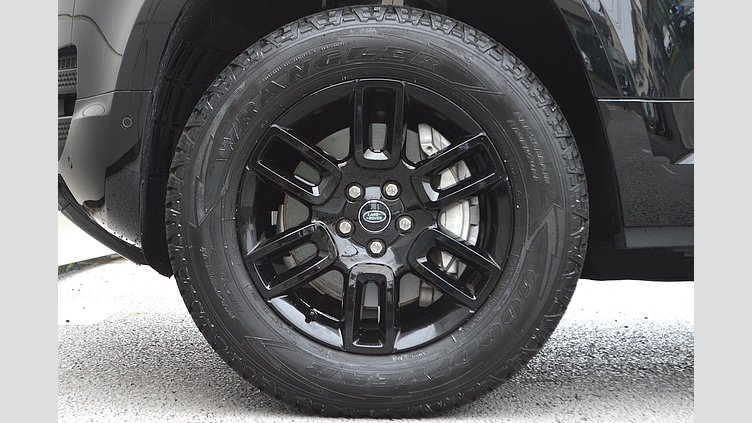 2024 認定中古車 Land Rover Defender 110 サントリーニブラック D300 AWD（AT） X-DYNAMIC SE