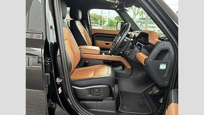 Defender 110 2