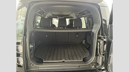 Defender 110 16