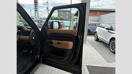 Defender 110 15