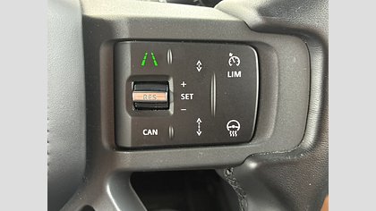 Defender 110 28