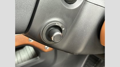 Defender 110 27