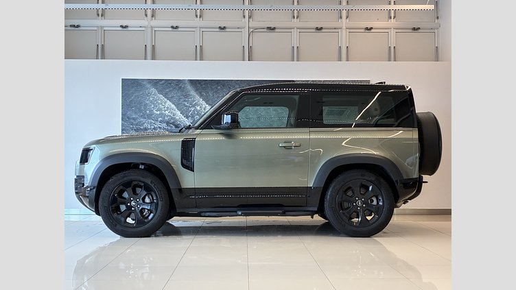 2025 認定中古車 Land Rover Defender 90 パンゲアグリーン D350 ディーゼルマイルドハイブリッド X-Dynamic HSE